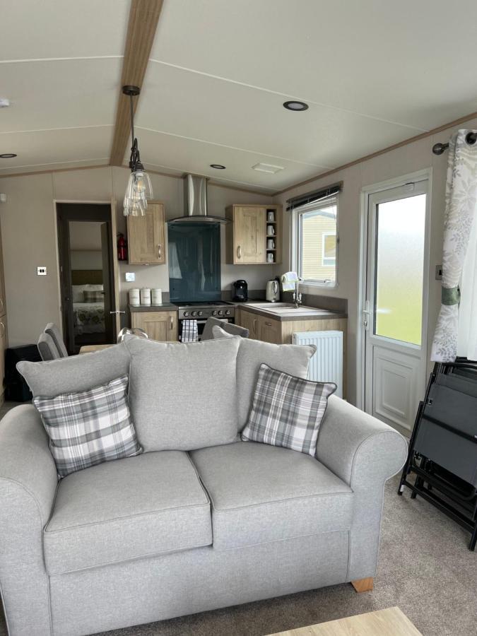 Sea La Vie Villa Cayton Eksteriør billede